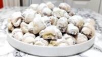 Bunexim cornulete cu nuca 350g
