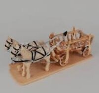 Căruță cu cai decorativă