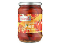 RAURENI GOGOSARI TAIATI IN OTET / Paprika geschnitten in...